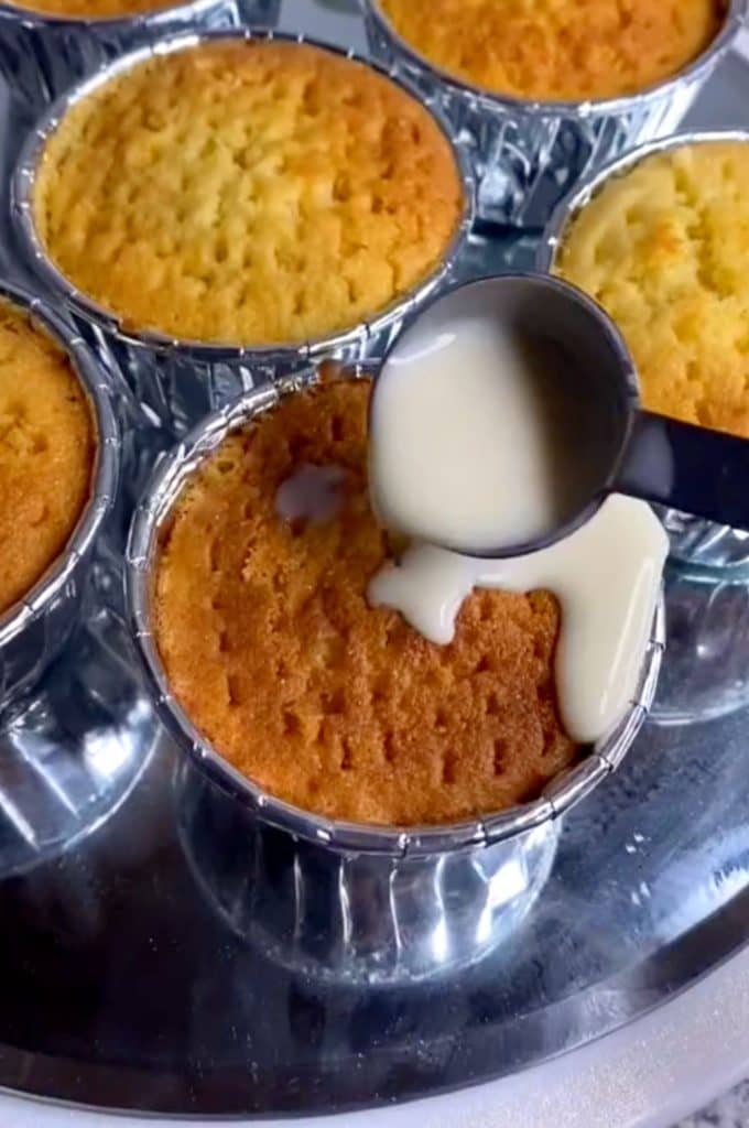 Milk Cupcakes