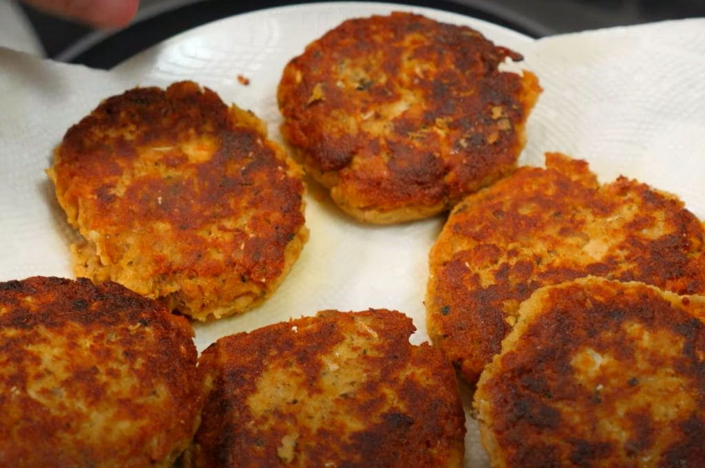 Old fashioned Salmon Patties