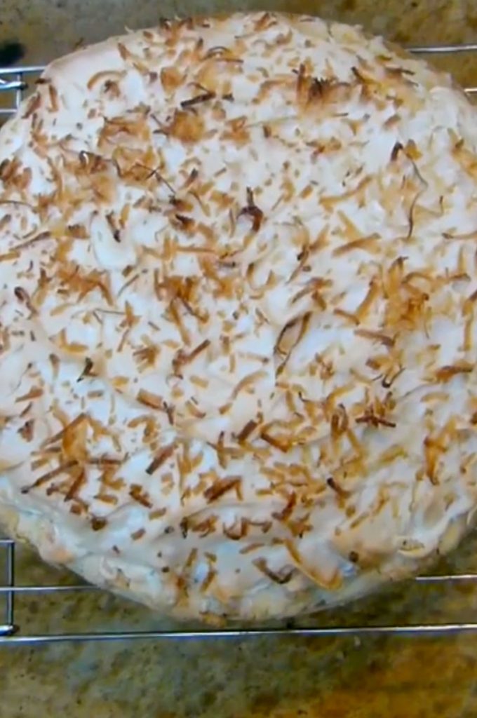 Old Fashioned Coconut Pie