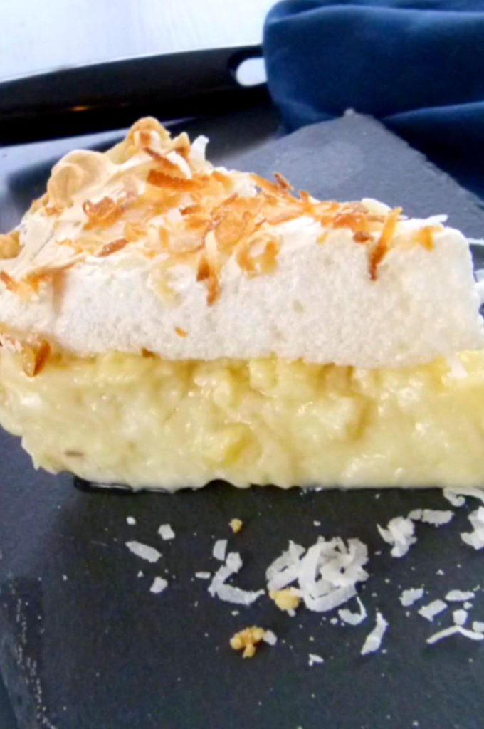 Old Fashioned Coconut Pie