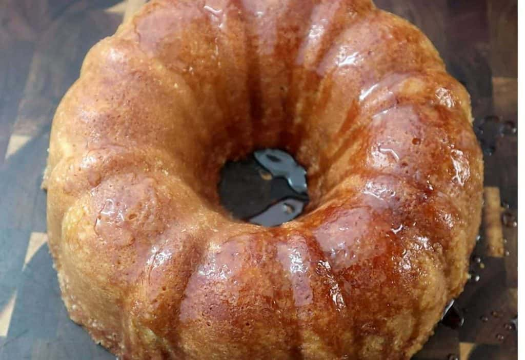 Kentucky Butter Cake