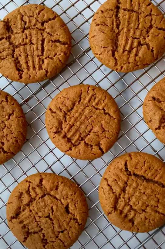 soft peanut butter cookies