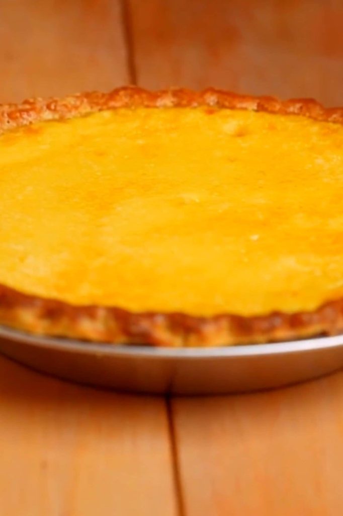 The Old Fashioned Custard Pie